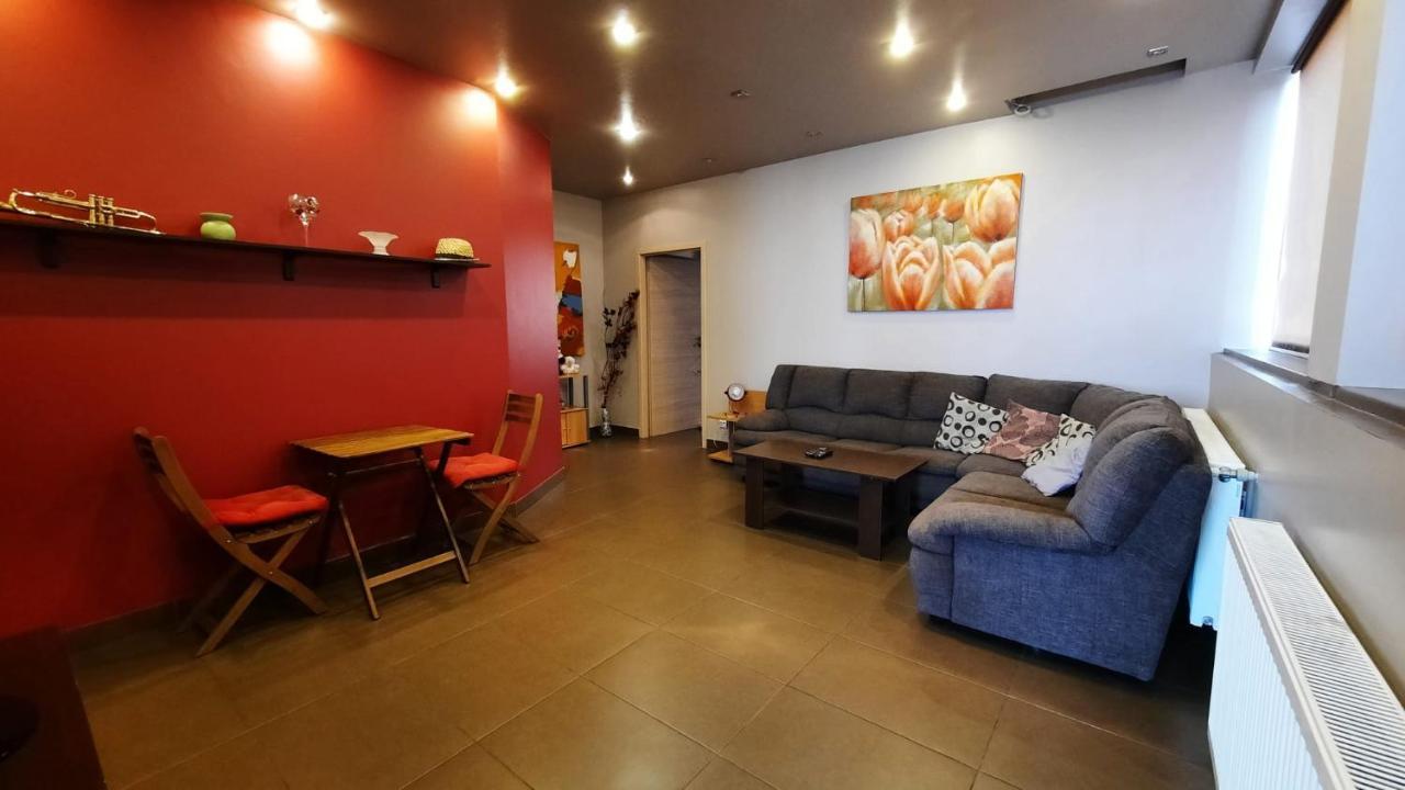 Penthouse Larry Lejlighed Bukarest Eksteriør billede